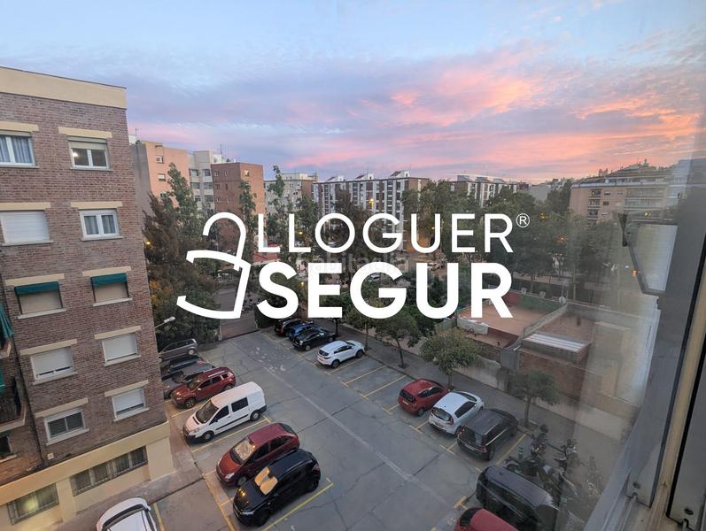 Foto 5beb6905-6ba1-47fb-9d68-a39a1addec32. Rent flat with heating in La Sagrera Barcelona