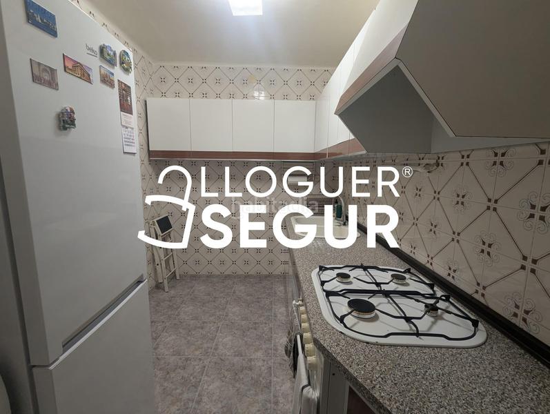 Foto 9aa72d8b-1847-42f3-9e9c-9b39ba174545. Rent flat with heating in La Sagrera Barcelona