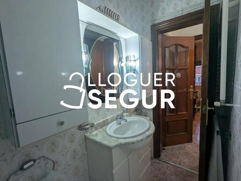 Foto e79b1105-5ec7-4546-99ff-b53db67e5983. Rent flat with heating in La Sagrera Barcelona