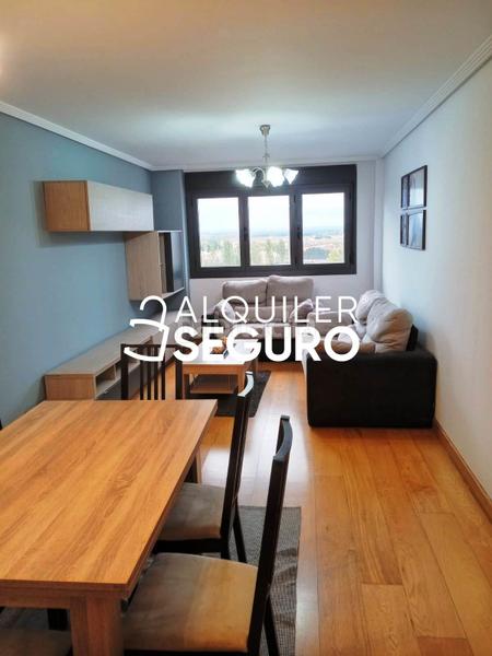 Foto 03133d5b-76c9-49d4-8f3c-a90e10821131. Location appartement avec chauffage parking piscine dans Arroyo de la Encomienda