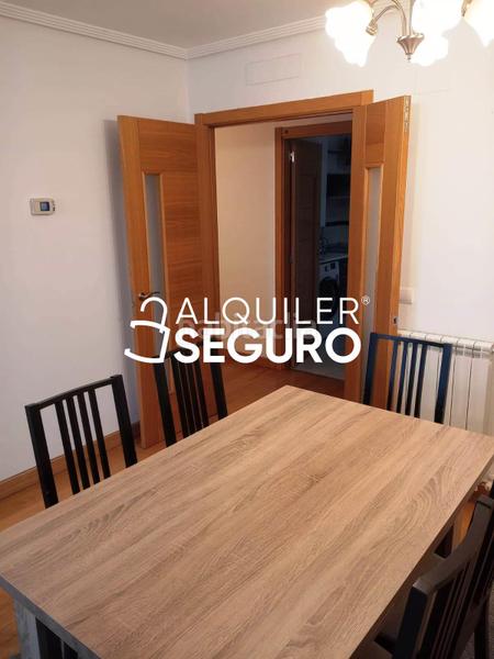 Foto 9939a8d2-df89-4865-83eb-d1d7d63330e9. Location appartement avec chauffage parking piscine dans Arroyo de la Encomienda