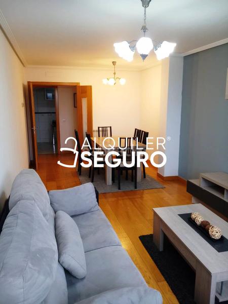 Foto fc47f990-7a16-4dcf-ad7b-d939f4cc8e25. Location appartement avec chauffage parking piscine dans Arroyo de la Encomienda