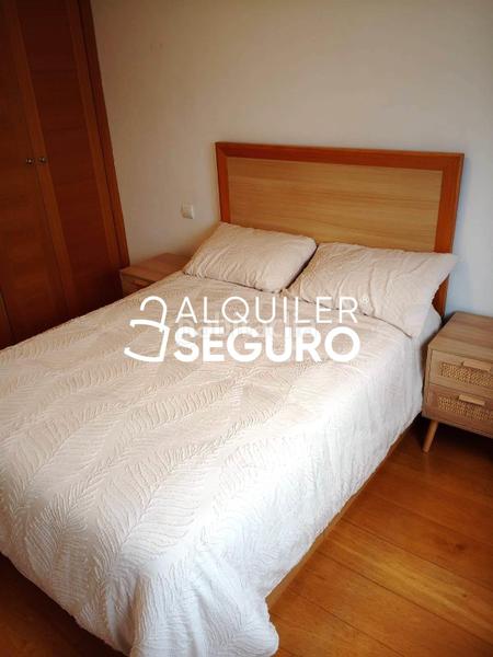 Foto c484a7f0-8e7a-49f9-bce4-546445f42a3d. Rent flat with heating parking pool in Aranzana Arroyo de la Encomienda