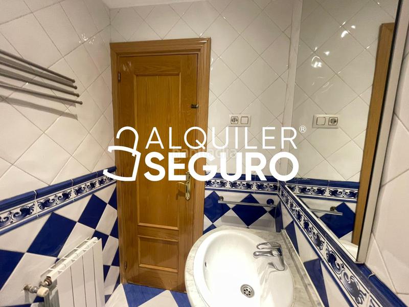 Foto 63d2257e-a414-4cd2-b6c4-a5d8cd9c0f71. Affitto appartamento con riscaldamento in Aluche Madrid