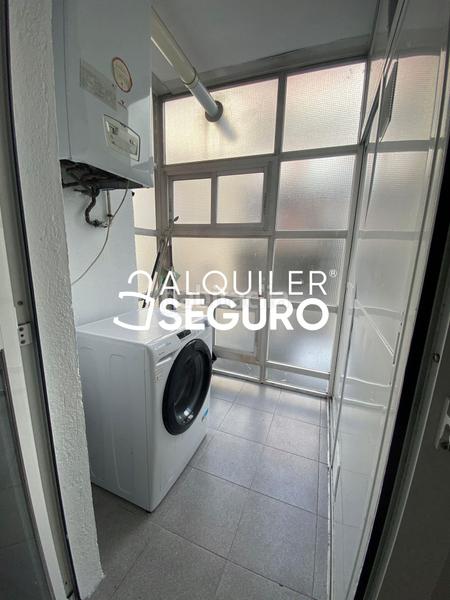 Foto 7fc71132-533d-462f-81b0-22c33b08fdc8. Location appartement avec chauffage parking dans Numancia Madrid