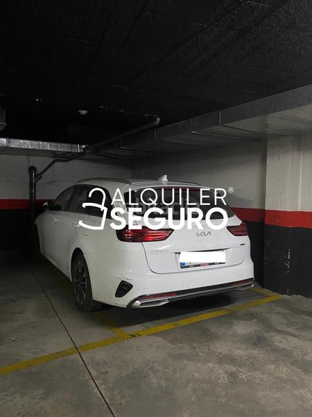Foto c9b3ae8f-1429-434b-a1a8-6fa01d34a472. Location appartement avec chauffage parking dans Numancia Madrid
