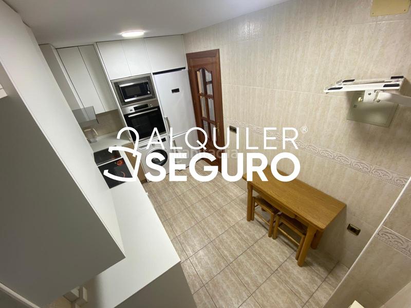 Foto 0d83be88-cd12-473b-a3ef-fe4afee6092e. Lloguer pis amb calefacció a Buitrago del Lozoya