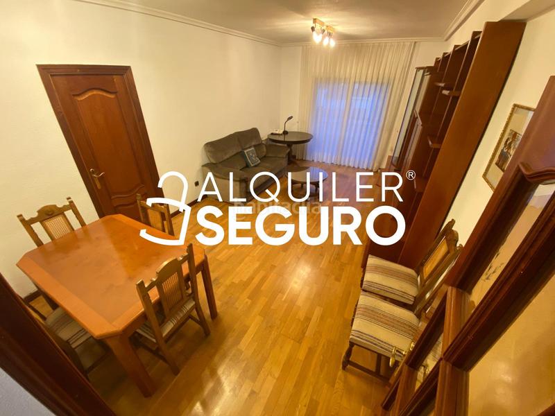 Foto 2ba5ddc5-c36a-428c-886c-f582d10186e9. Lloguer pis amb calefacció a Buitrago del Lozoya