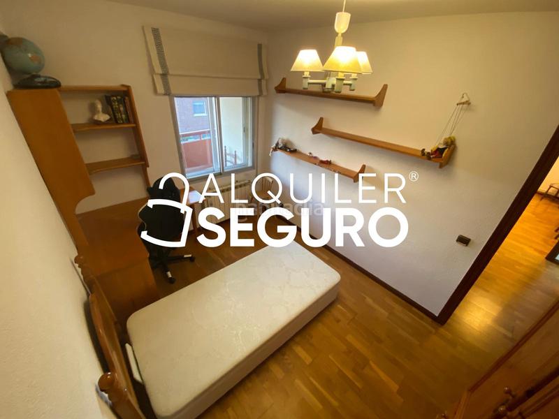 Foto c00ce68a-959b-4de9-b953-e1c7e52af008. Lloguer pis amb calefacció a Buitrago del Lozoya