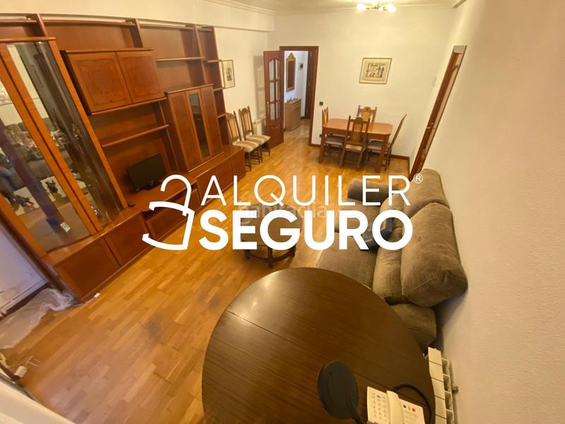 Foto ec112bd1-c4af-4d46-bdc3-63ad9c5c3544. Lloguer pis amb calefacció a Buitrago del Lozoya