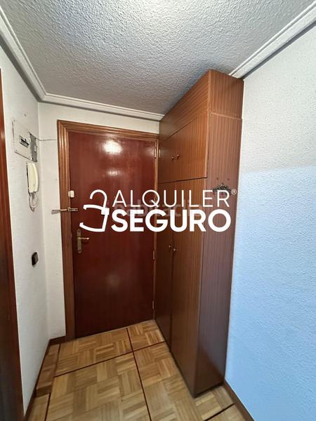 Foto 2044dc8c-6838-40a4-90f0-ba749a6e0efb. Location appartement avec chauffage parking dans Las Águilas Madrid