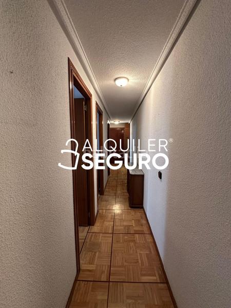 Foto e2c87c82-0b55-4540-a95a-1042c5be2da9. Miete etagenwohnung mit heizung parking in Las Águilas Madrid