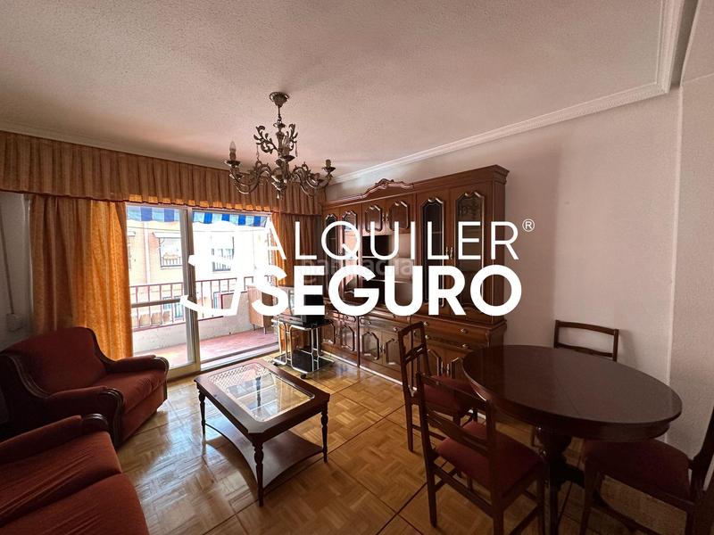 Foto c3d19747-87d2-4382-8bca-33c7baafa9db. Rent flat with heating parking in Las Águilas Madrid
