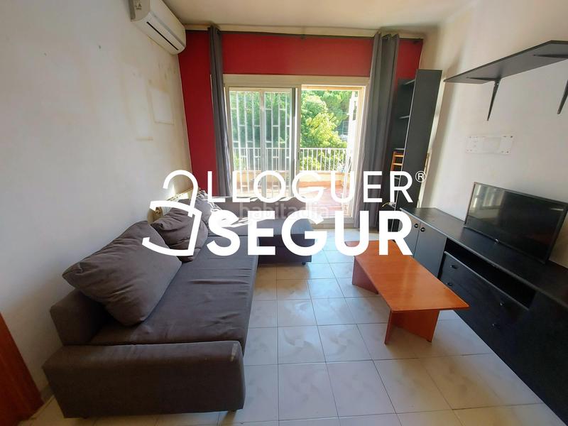 Foto 2936297a-fb22-4563-ad3c-8d44a3931426. Rent flat with heating in Font de la Guatlla Barcelona