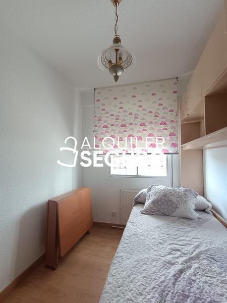 Foto f4bfe005-c6a8-4447-bb40-d524150e1edf. Miete etagenwohnung mit heizung in Los Ángeles Madrid