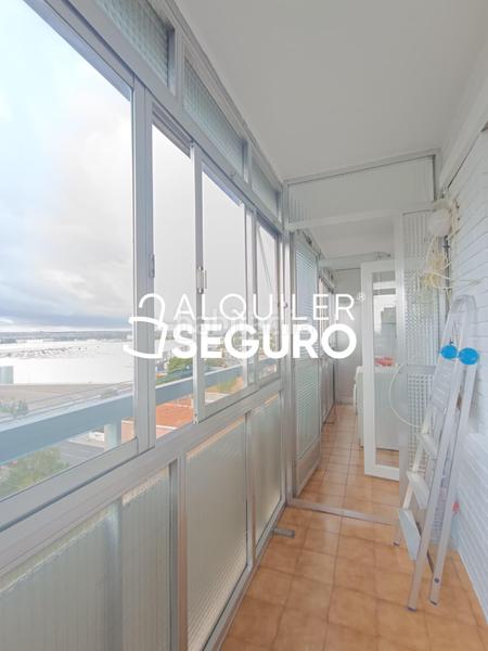 Foto 7306b1bf-1d86-48cd-959b-1dc8f0c10c24. Rent flat with heating in Los Ángeles Madrid