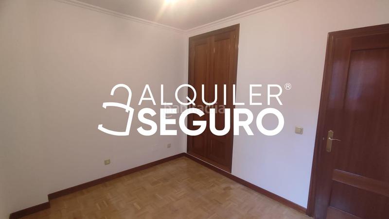 Foto d41d8cfa-3bc5-47ea-bc8c-ed68ec46454f. Location attique avec chauffage parking dans Tres Olivos-Valverde Madrid