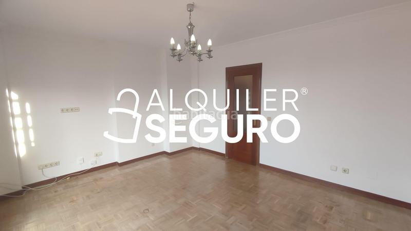 Foto dce60afa-d43c-451d-aa77-ffbcad1aee8f. Location attique avec chauffage parking dans Tres Olivos-Valverde Madrid