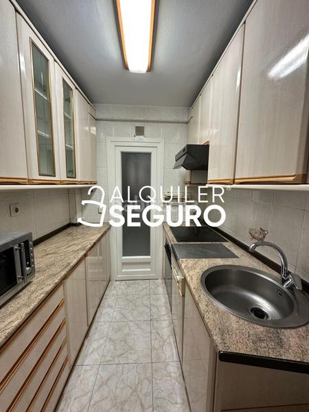 Foto a911d106-f4fd-49c2-a0c8-14dfc7c37564. Affitto appartamento con riscaldamento in Ventas Madrid