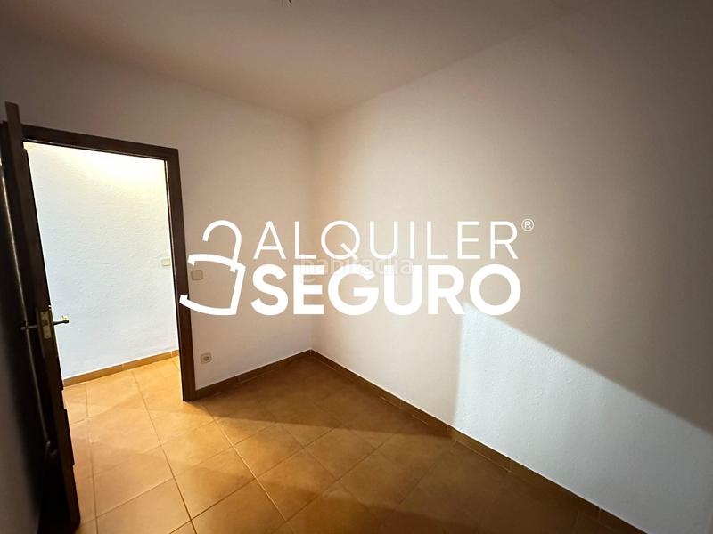 Foto bcacb6a4-5489-4893-84c8-220c252b3cbd. Alquiler piso  c de francisco villaespesa en Ventas Madrid