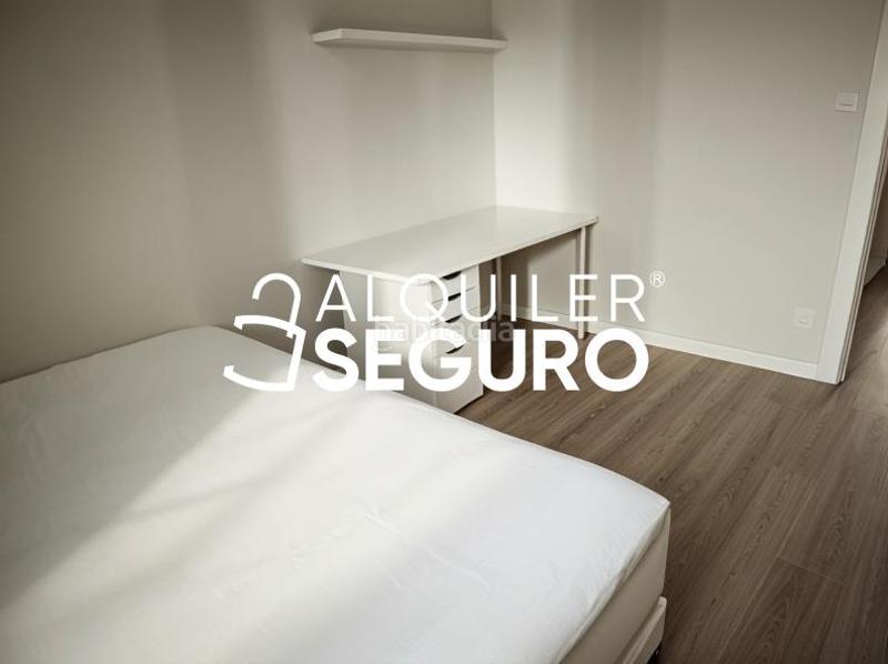 Foto 70833be9-b9f0-4bdd-83d0-2586a5550cd7. Alquiler piso  c de sevilla en Ruiseñores Zaragoza