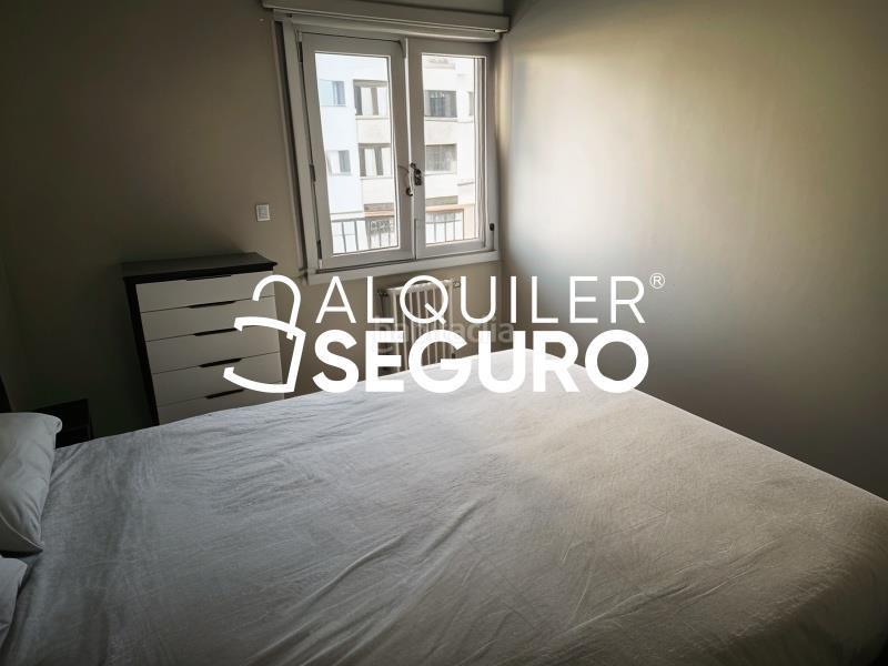 Foto 9b291548-779a-4cbb-9e6e-506b95120bd8. Alquiler piso  c de sevilla en Ruiseñores Zaragoza