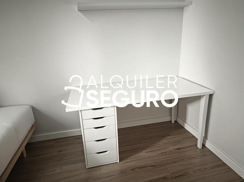 Foto a229283f-0578-4cd2-9ac8-c08cdf2faf12. Alquiler piso  c de sevilla en Ruiseñores Zaragoza