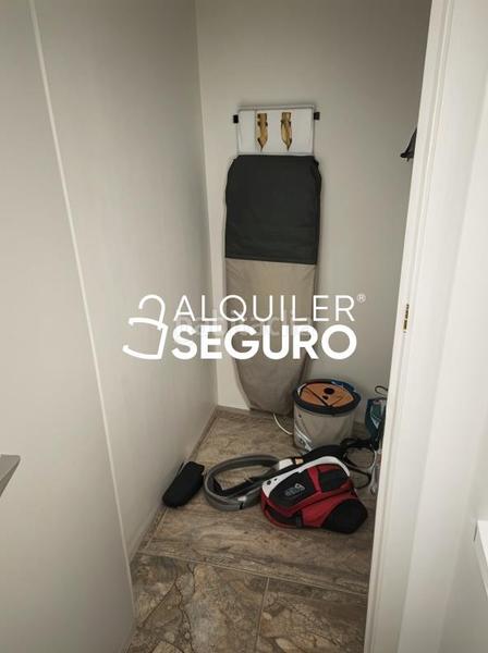 Foto 8a3931ae-ed0c-4cde-9653-22b6dd6bf2ac. Miete etagenwohnung mit heizung in Ruiseñores Zaragoza