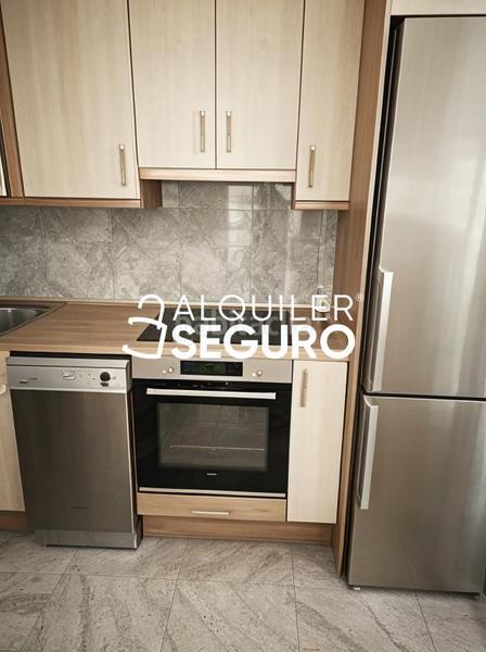 Foto 4bf2f8bb-3a13-4632-a355-486672af2969. Rent flat with heating in Ruiseñores Zaragoza