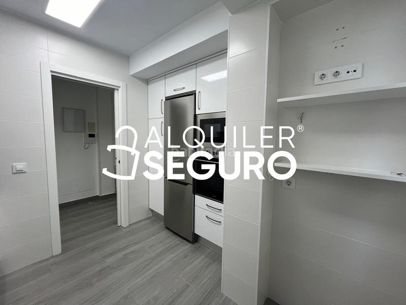 Foto 80988d38-4956-4230-bfbf-3d0d1aaacc73. Affitto appartamento con riscaldamento in Juan de la Cierva Getafe