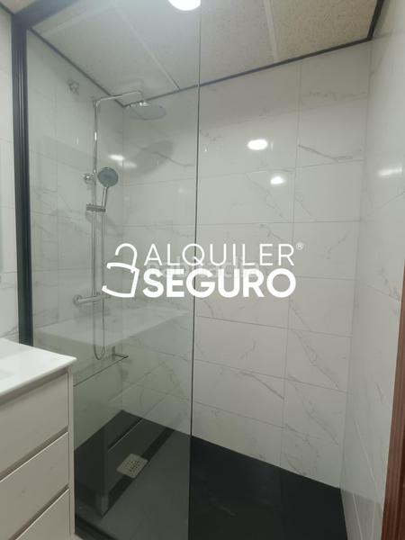 Foto 6abe5499-75ee-4f9a-8d30-d52e847199d2. Rent flat with heating in Centro Valdemoro