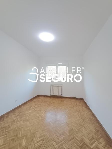 Foto a4f5c7ee-9c3b-4c79-b43c-85ee4744edbe. Rent flat with heating in Centro Valdemoro