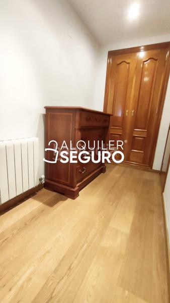 Foto a8a77e6b-05b7-4cf7-b47b-97f022a83e7a. Lloguer pis amb calefacció aparcament a Ciudad Universitaria Madrid