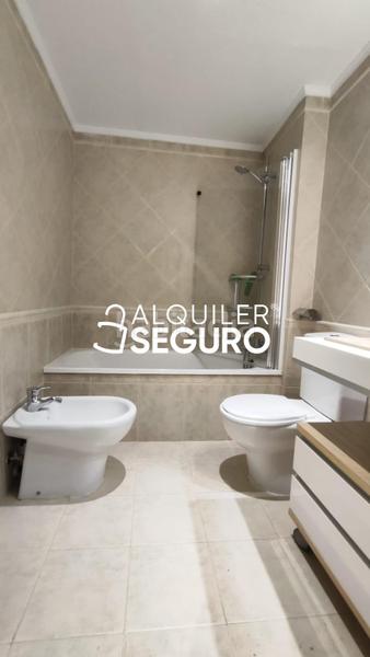 Foto 7c2a3625-57d6-448e-94a1-b05d138507ac. Miete etagenwohnung mit parking in Sant Pau Valencia