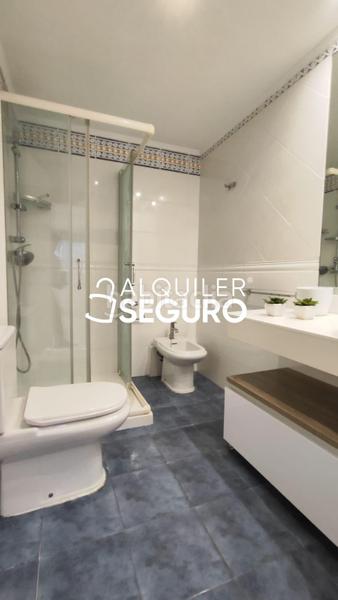 Foto 1c4813d2-6546-4368-921d-81ee3e4680e7. Rent flat with parking in Sant Pau Valencia