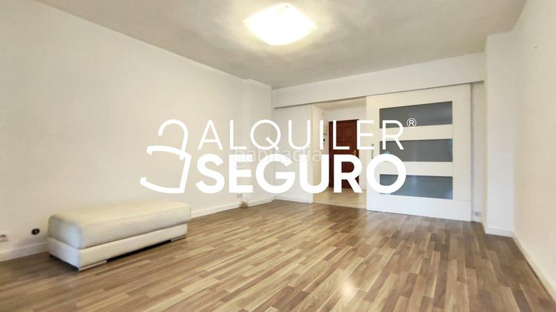 Foto 38c49860-4263-4387-9e58-15afb0859f70. Rent flat with parking in Sant Pau Valencia