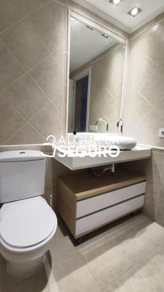 Foto 4cd8ed80-aab9-4c6c-a802-127628d60c3c. Rent flat with parking in Sant Pau Valencia