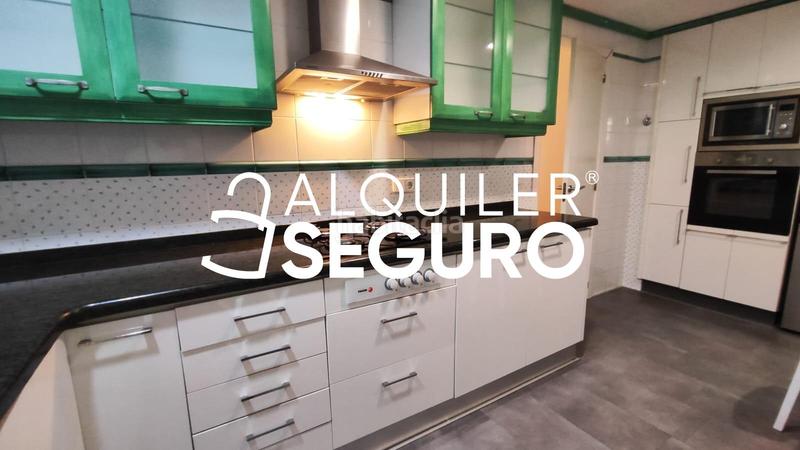 Foto 66e92d16-451d-4aa6-bee2-35b039b0323d. Rent flat with parking in Sant Pau Valencia