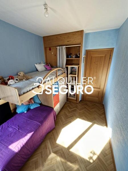 Foto 1829b3e8-ef1a-40f1-be8d-177fdd9af975. Rent flat with heating parking pool in Valderas-Los Castillos Alcorcón