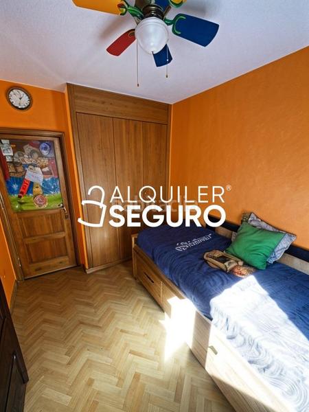 Foto 4609cd7d-d7e9-4ef5-a574-96e997aced63. Rent flat with heating parking pool in Valderas-Los Castillos Alcorcón