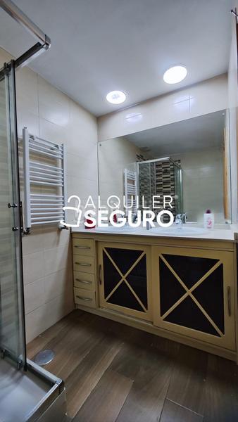 Foto d65fba1a-1e0f-4bb1-ab65-4cc77221928f. Affitto appartamento con riscaldamento in Castillejos-Cuzco Madrid