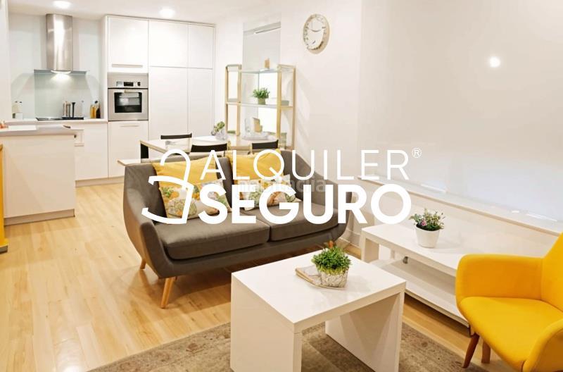 Foto b38e09c3-6a29-4019-988f-1b1cb041e6dd. Rent flat with heating parking in Casco Antiguo León