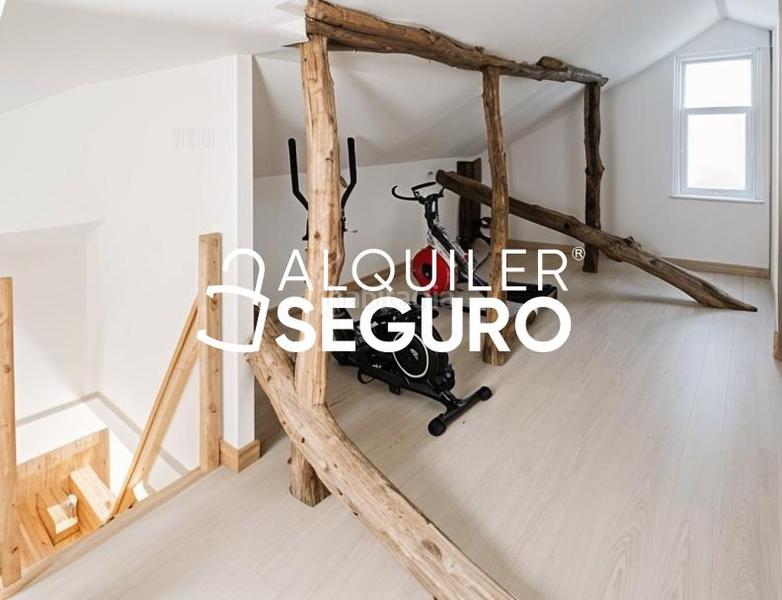 Foto bc06df48-4afb-4337-9940-921fabad5364. Rent flat with heating parking in Casco Antiguo León