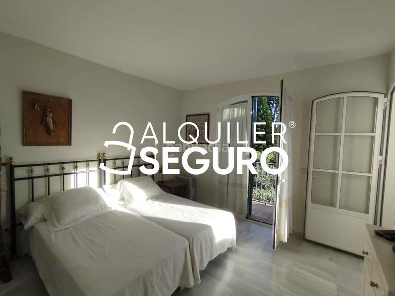 Foto a6a5c23e-ec56-4892-bcb8-bcc681633fec. Miete chalet mit heizung parking in La Carolina - Guadalpín Marbella