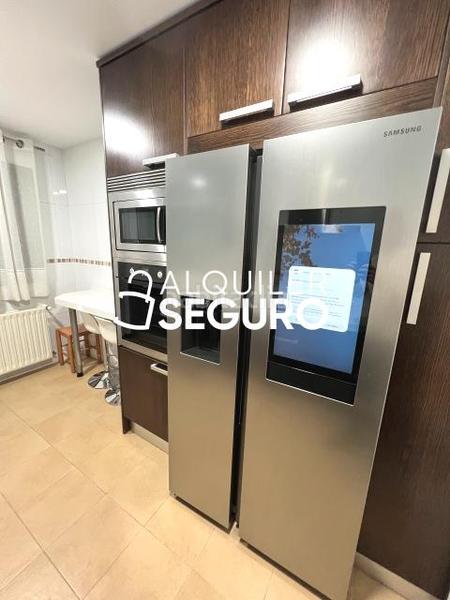 Foto 170a2757-a02c-446f-8e66-a2b00ea4839f. Affitto appartamento con riscaldamento parcheggio piscina in Getafe