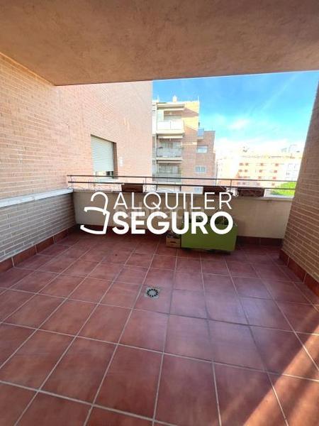 Foto 246c4d32-9bca-4f20-a4b8-5d0a286bd8f0. Affitto appartamento con riscaldamento parcheggio piscina in Getafe