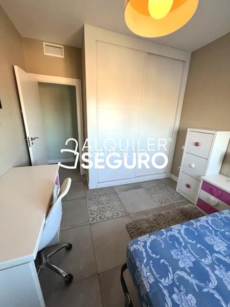 Foto 127817df-ce28-43bf-9285-2bf2aa5aafb9. Alquiler piso  av. mariano moreno el musico en Getafe