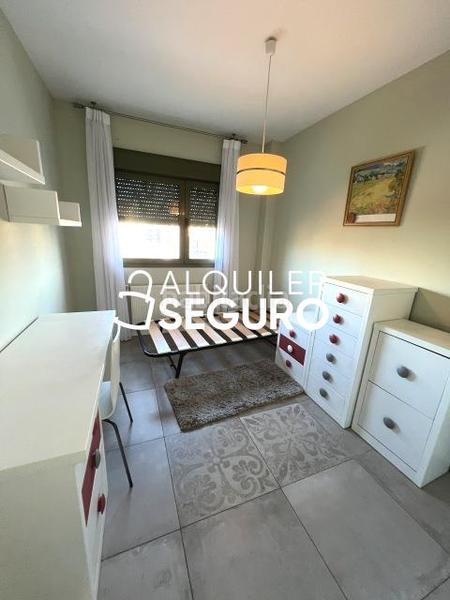 Foto e4acb043-ea8a-480d-a514-12349bed88b1. Location appartement avec chauffage parking piscine dans Getafe