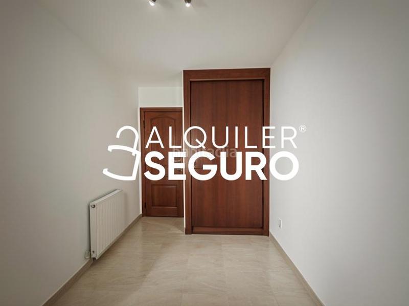 Foto efa2b35c-e13c-4301-852b-29a3bbb037be. Alquiler piso  av. de la rioja en Villanueva de la Cañada Villanueva de la Cañada