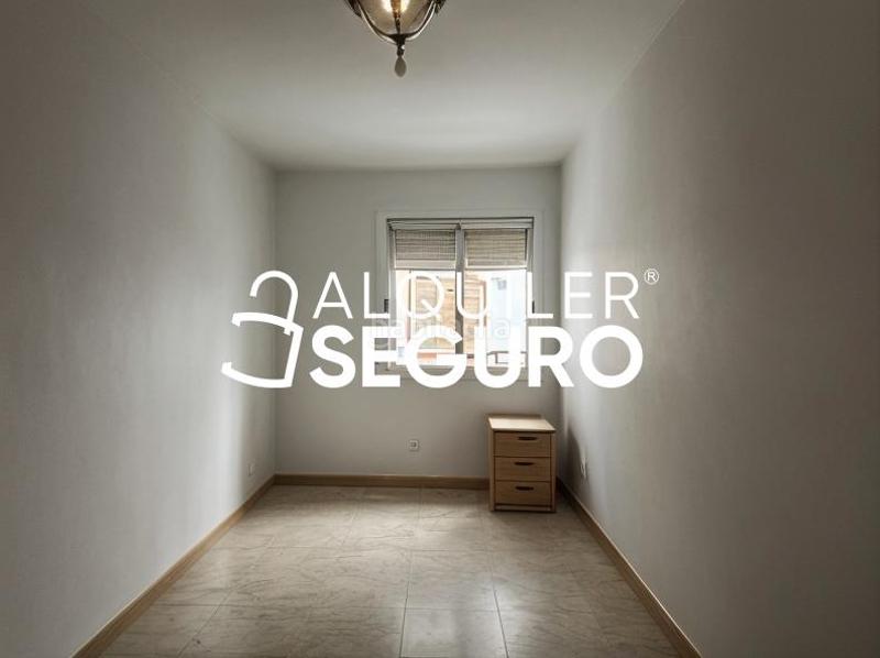 Foto 5123d69e-2a91-4072-a267-e33ec0b18e60. Location appartement avec chauffage parking dans Villanueva de la Cañada Villanueva de la Cañada